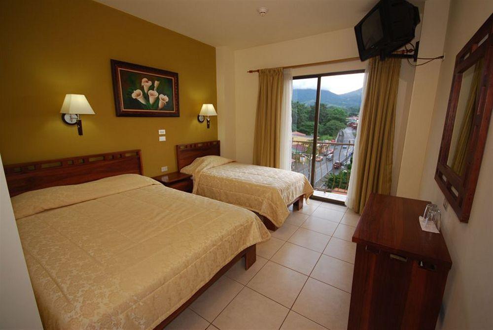 Hotel La Fortuna المظهر الخارجي الصورة