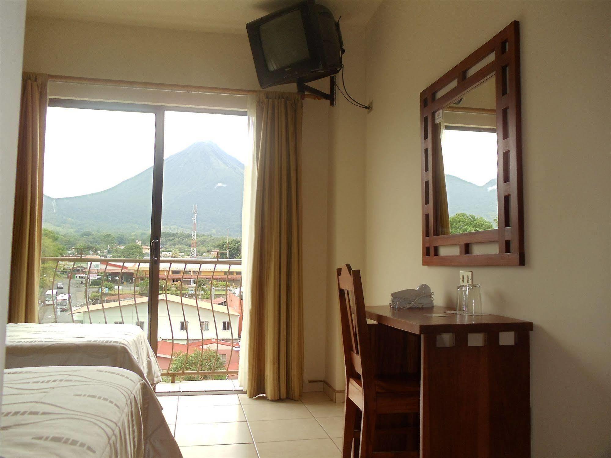 Hotel La Fortuna المظهر الخارجي الصورة