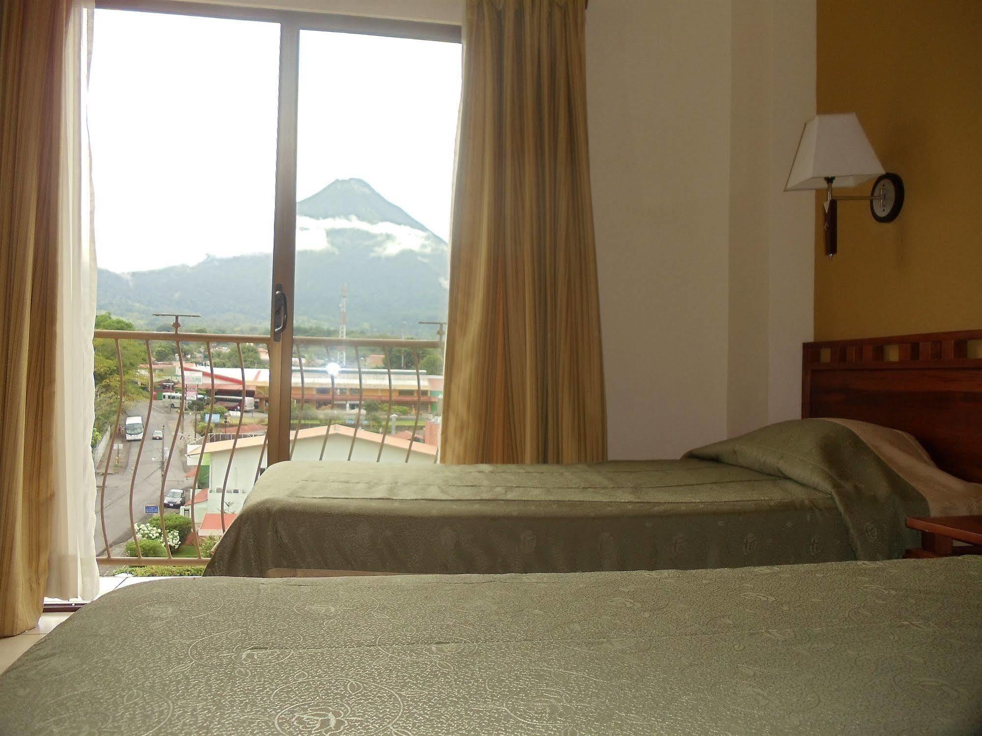Hotel La Fortuna المظهر الخارجي الصورة