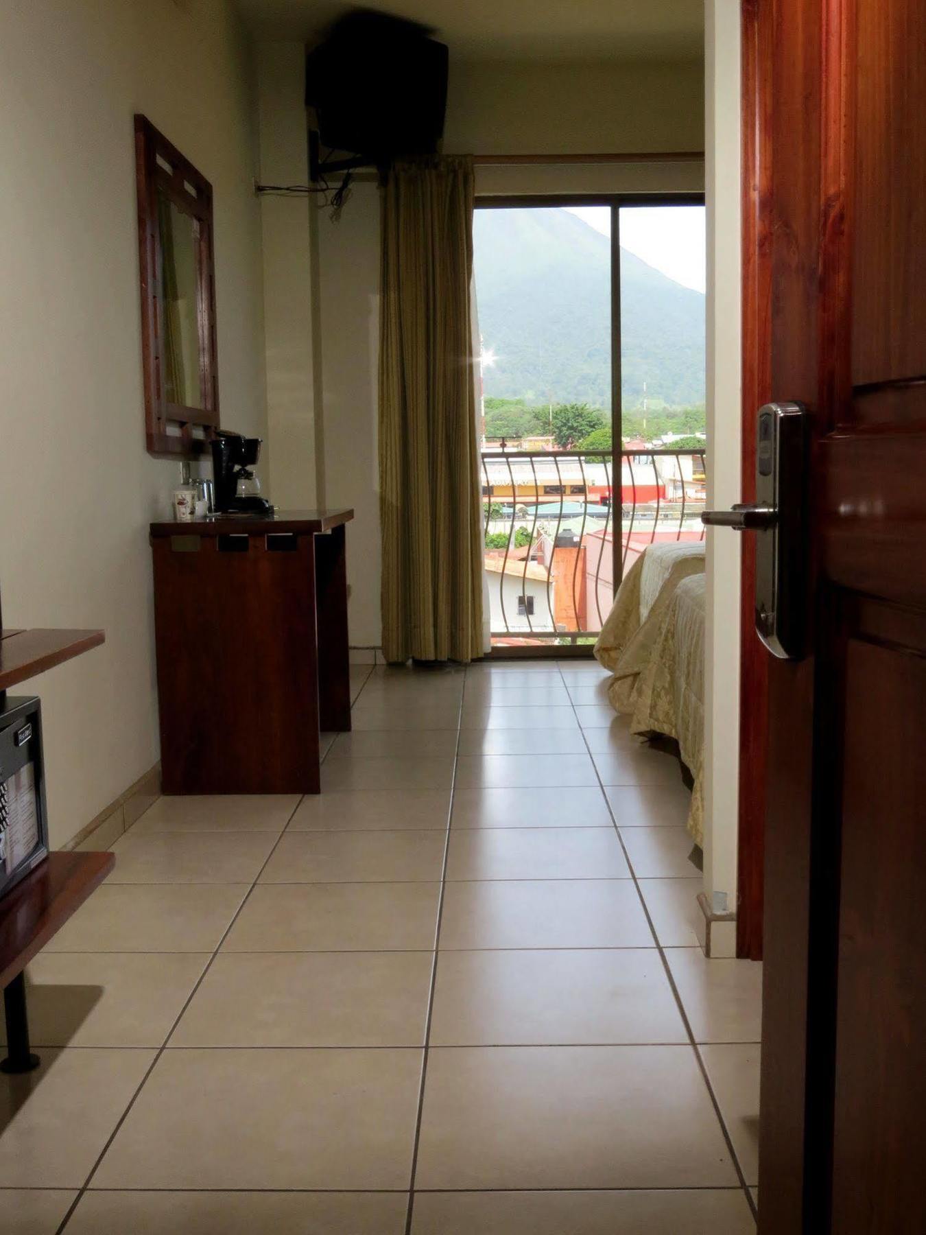 Hotel La Fortuna المظهر الخارجي الصورة
